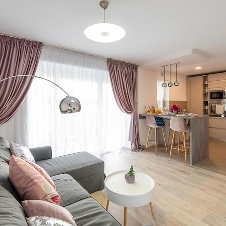 Zen Apartments בראשוב מראה חיצוני תמונה